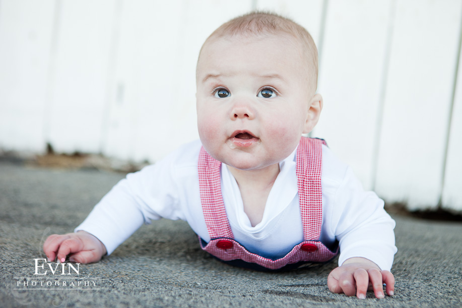 baby portraits in downtown Franklin, TN