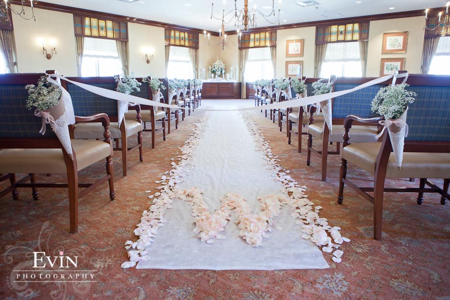 Wedding Ceremony and Reception at the Fort Worth Club Dallas TX by Sarabeth Events and Wedding Photographer Evin Photography