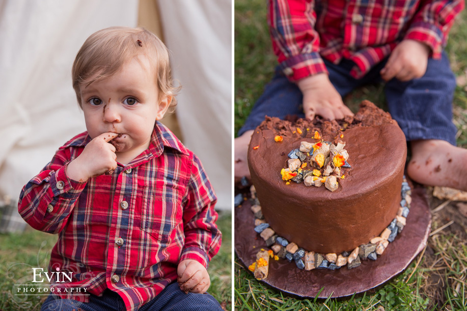 Campfire first birthday party by wedding and portrait photographer Evin Photography (27)