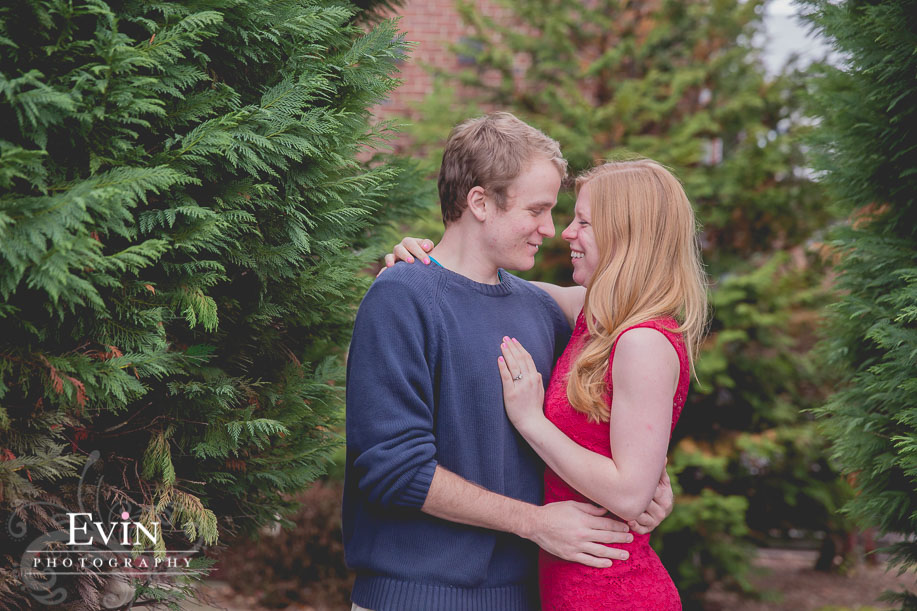 The_Factory_Downtown_Franklin_TN_Engagement_Portraits-Evin Photography-3