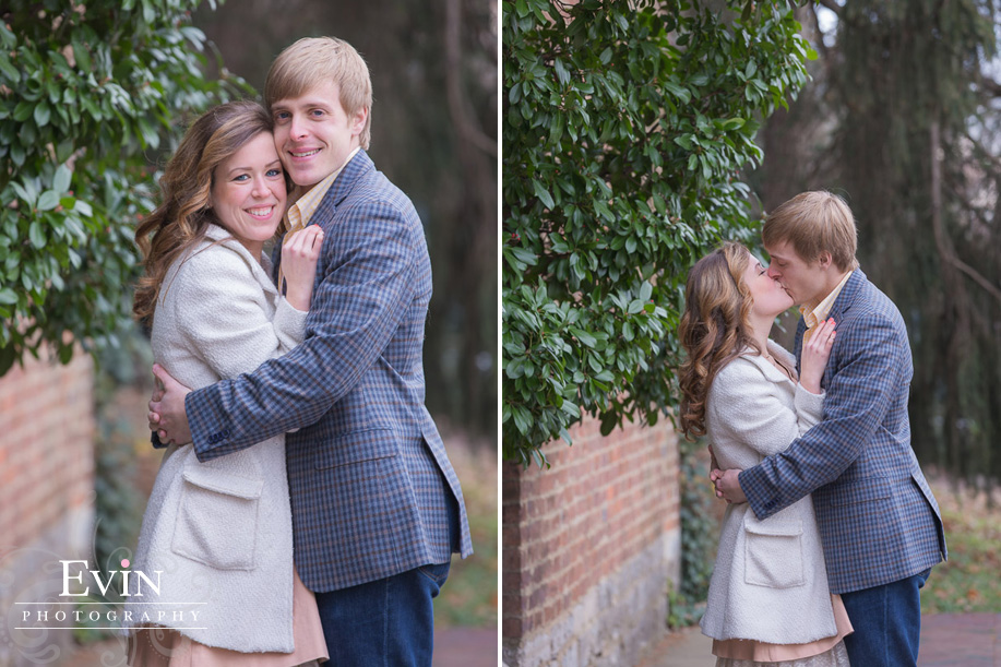 Downtown_Franklin_TN_Engagement_Photos-Evin Photography-19&20