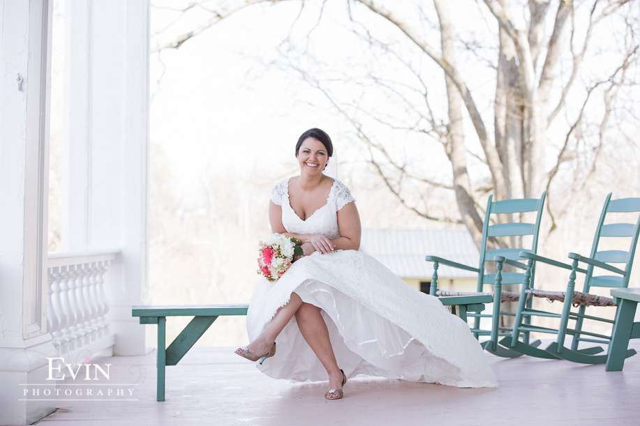 Bridal_Portraits_Carnton_Plantation_Franklin_TN-Evin Photography-7