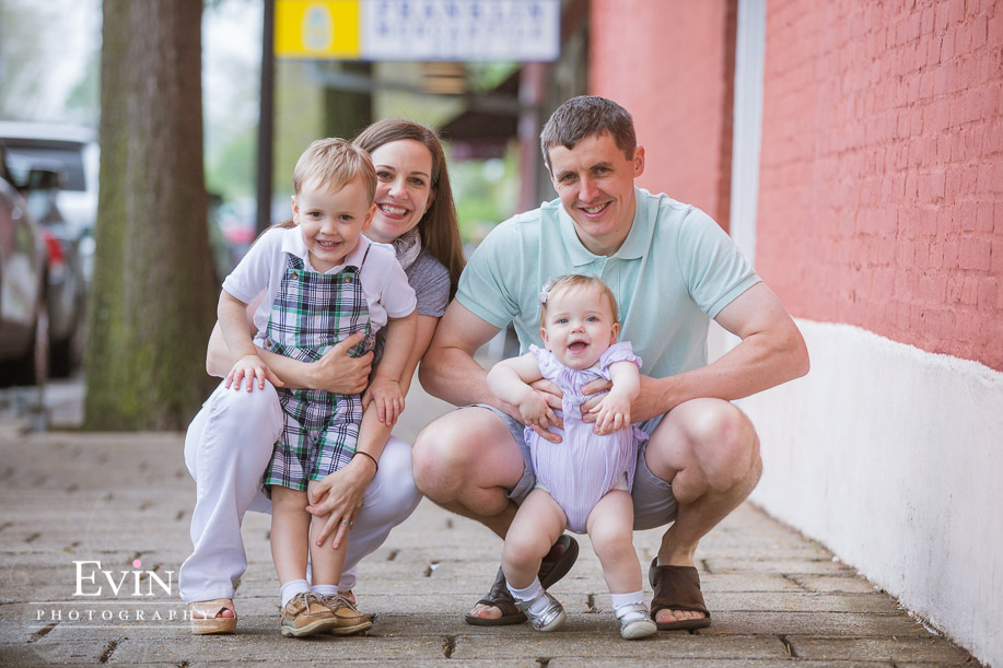 Family_Portraits_Downtown_Franklin_TN-Evin Photography-6