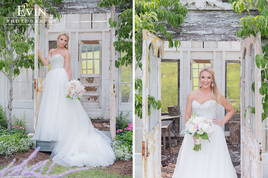 TN_Wedding_Venue_Mint_Springs_Farm_Bridal_Portraits-Evin Photography-30&31