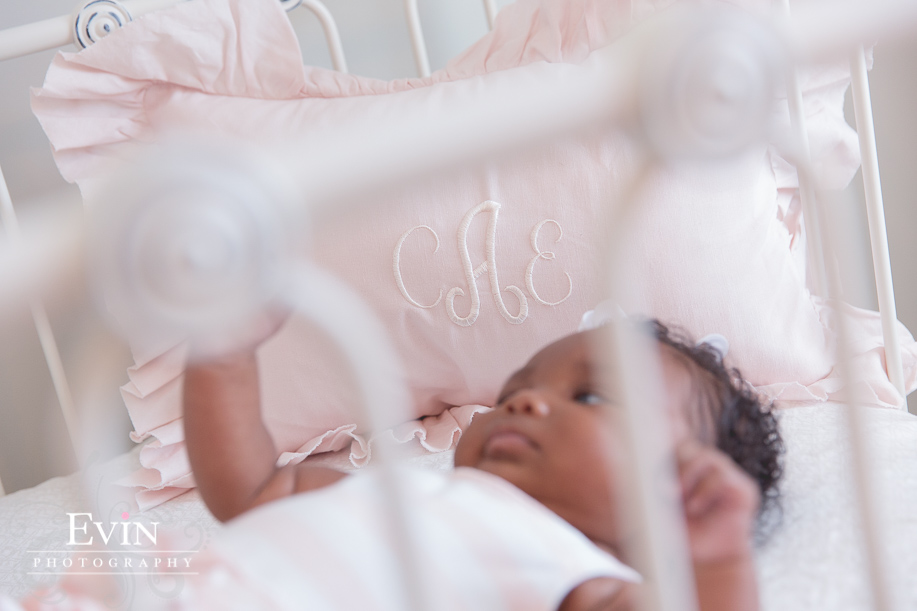 Baby_Girl_Portraits_Pink_Nursery_Nashville_TN-Evin Photography-3