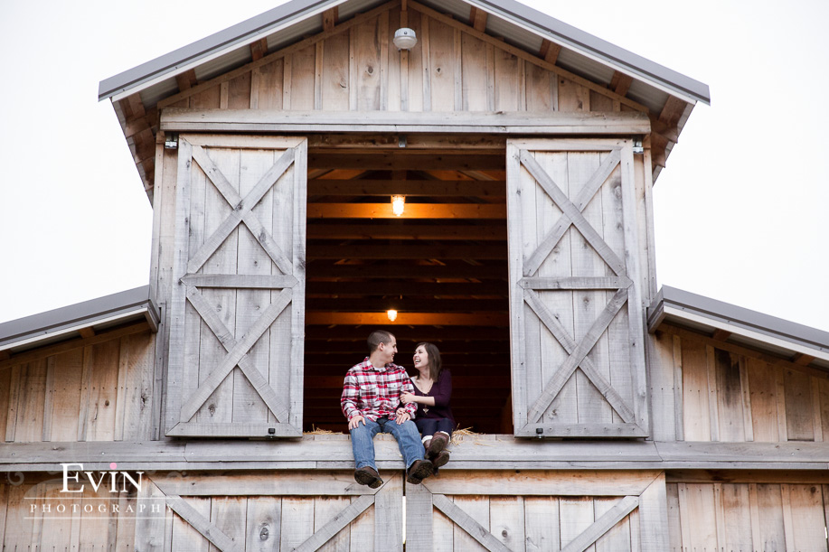 Spring_Hill_TN_Fall_Engagement_Photos-Evin Photography-3