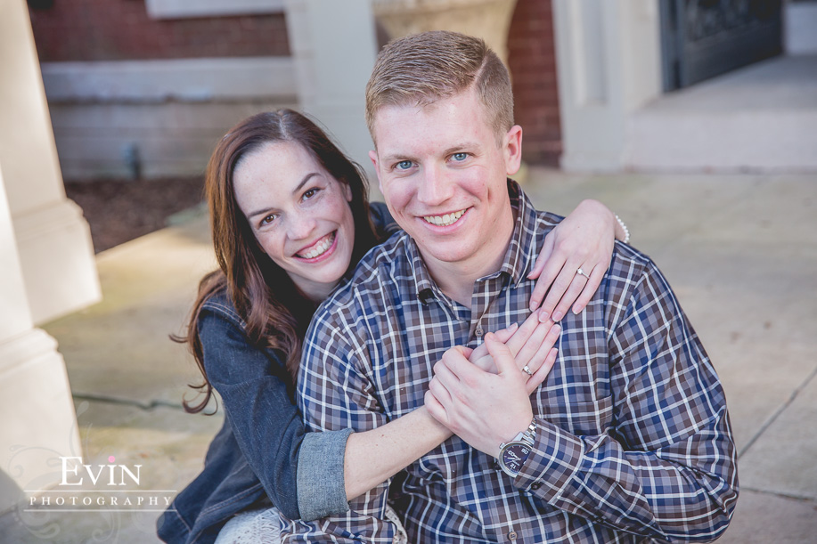 Downtown_Franklin_Engagement_Photos-Evin Photography-6