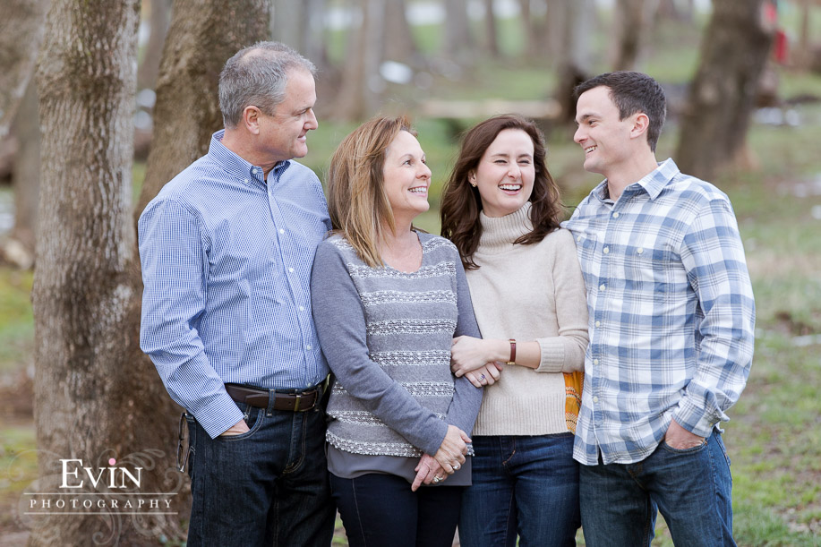Hunt_Family_Portraits_Westhaven_TN-Evin Photography-1