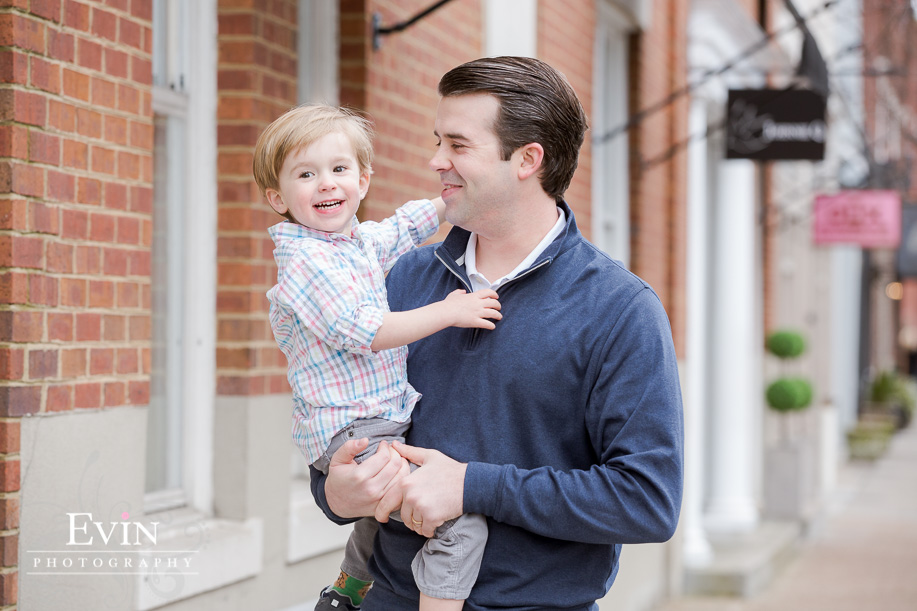 Family_Portraits_Downtown_Franklin_TN-Evin Photography-1
