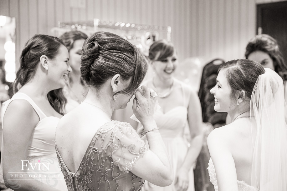 Brentwood_Baptist_Wedding_Brentwood_TN-Evin Photography-12