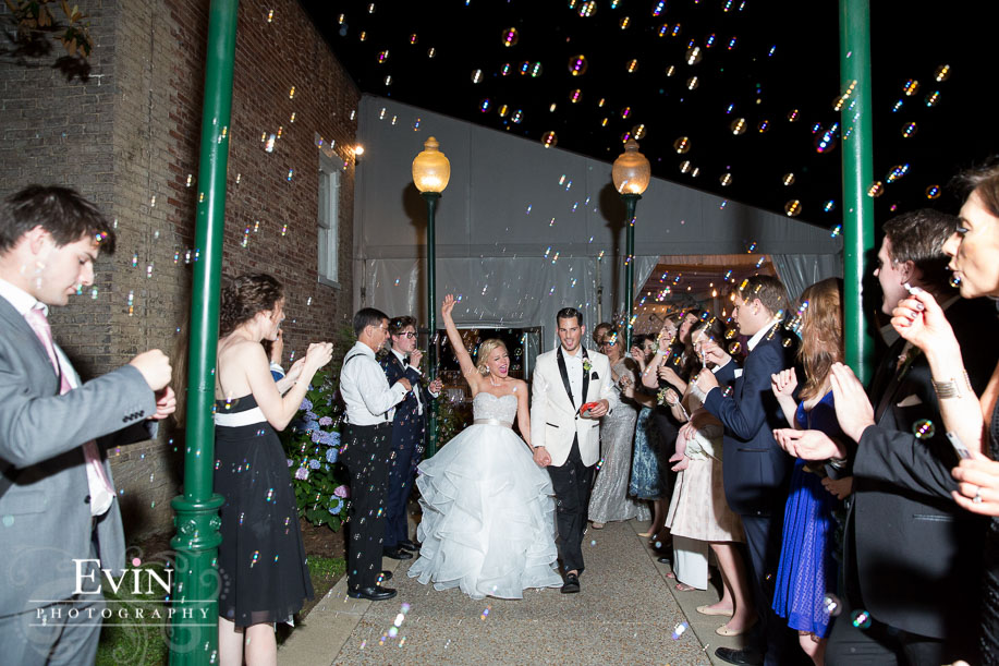 Belmont_Chapel_Ceremony_Riverwood_Mansion_Reception_Nashville_TN_Wedding-Evin Photography-34