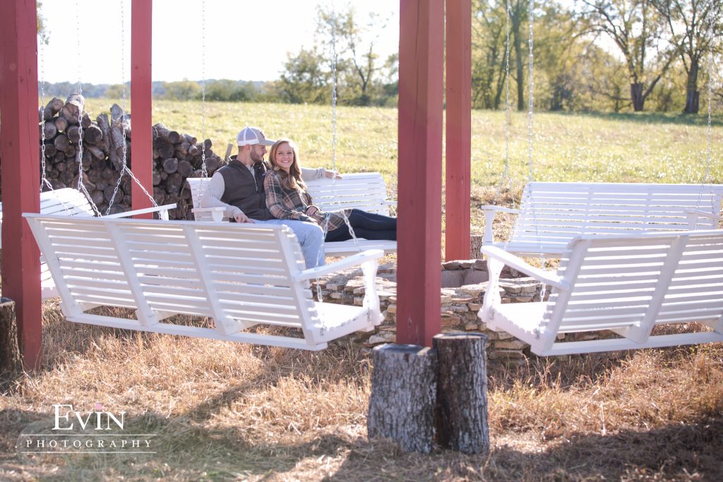 private_farm_engagement_photo_session-evin-photography-23