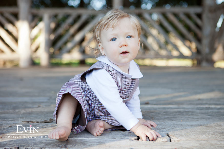 Leipers Fork Family Portraits by Franklin Photographer Evin Photography