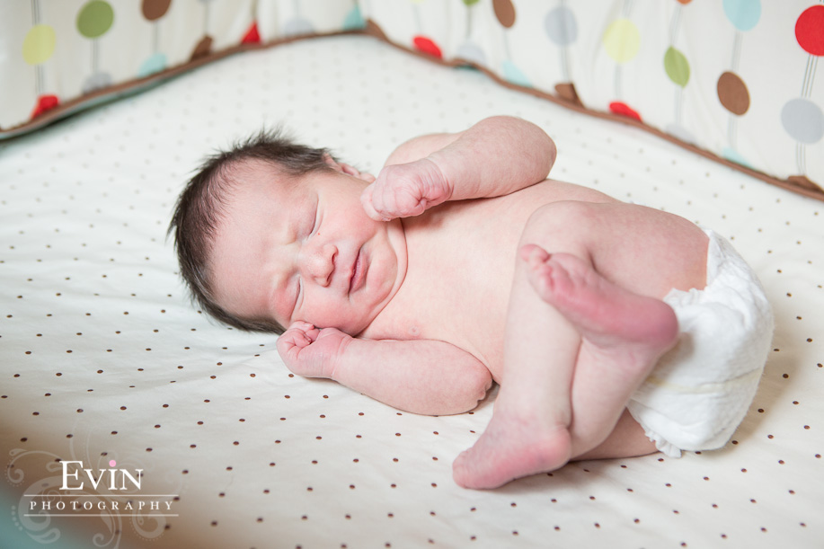 Newborn Baby Portraits by Evin Krehbiel with Evin Photography