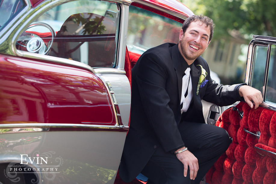 Wedding at CJs off The Square in Downtown Franklin TN by Nashville Wedding Photographer Evin Photography