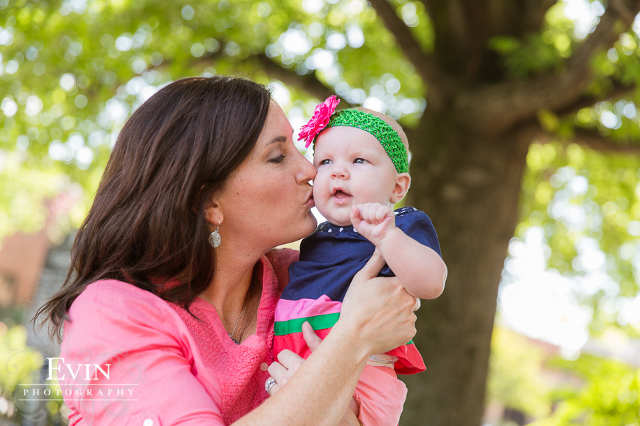 Family_Portraits_Downtown_Franklin_TN-Evin Photography-1