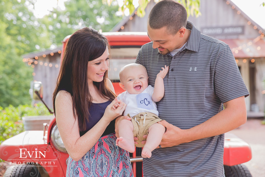 Family_Portraits_Leipers_Fork_TN-Evin Photography-1
